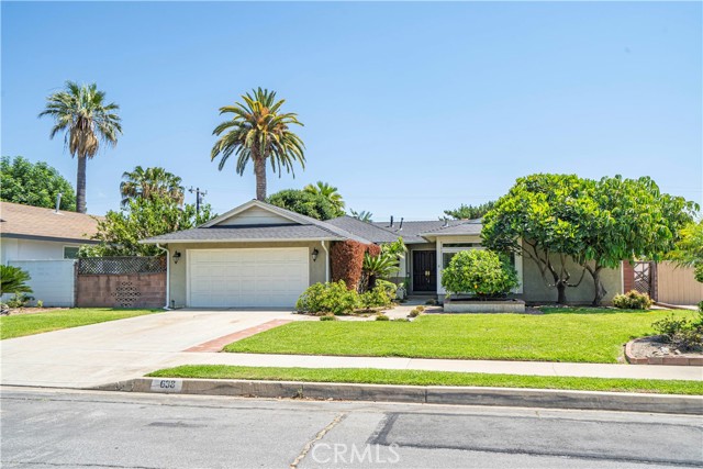 638 Walnut Avenue, Glendora, California 91741, 4 Bedrooms Bedrooms, ,2 BathroomsBathrooms,Single Family Residence,For Sale,Walnut,CV24146661