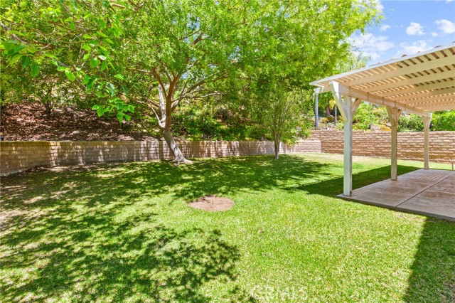 2311 Gillingham Circle, Thousand Oaks CA: https://media.crmls.org/medias/9dee5f5f-90ad-40c5-b12c-79750dea3af8.jpg