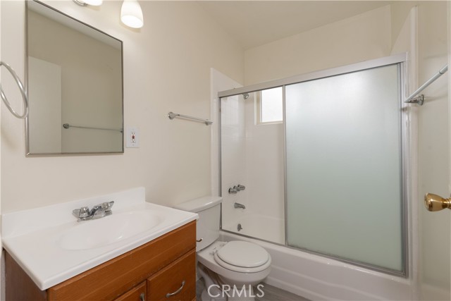 Detail Gallery Image 11 of 25 For 2312 Vanderbilt Lane #9,  Redondo Beach,  CA 90278 - 1 Beds | 1 Baths