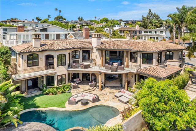 215 S Poinsettia Avenue, Manhattan Beach CA: https://media.crmls.org/medias/9deedded-d581-4968-9d53-de1d2ac953da.jpg
