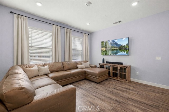 Detail Gallery Image 7 of 45 For 22838 Concord #80,  Saugus,  CA 91350 - 3 Beds | 2/1 Baths