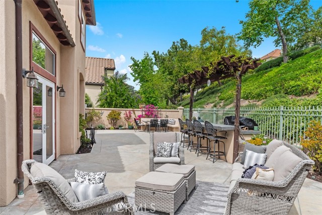 Detail Gallery Image 32 of 66 For 16 Mariposa, Rancho Santa Margarita,  CA 92679 - 5 Beds | 3/1 Baths