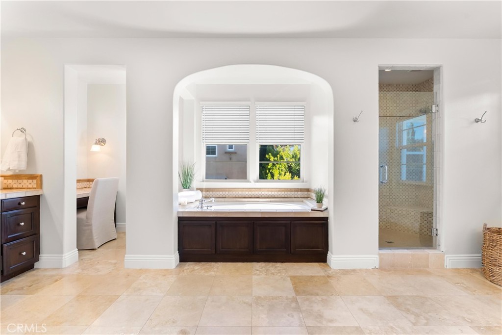 MLS #OC25244940 image #28