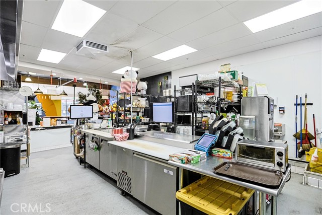 989 S Glendora Avenue, West Covina CA: https://media.crmls.org/medias/9df1c45c-0ca0-45ad-a6dc-785a5c435c94.jpg