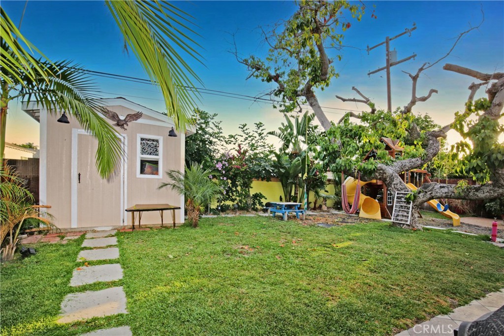 MLS #DW23143283 image #24