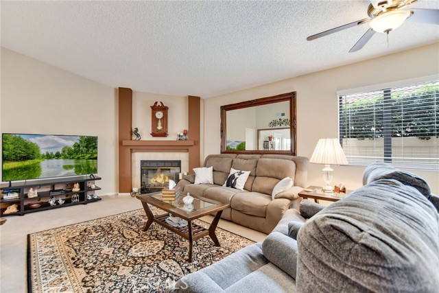 Detail Gallery Image 11 of 30 For 732 Alondra, Hemet,  CA 92545 - 2 Beds | 2 Baths