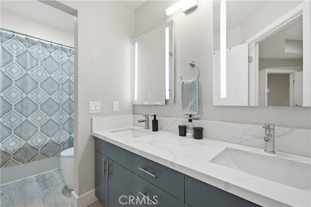 Detail Gallery Image 5 of 28 For 626 Lake #38,  Huntington Beach,  CA 92648 - 1 Beds | 1 Baths