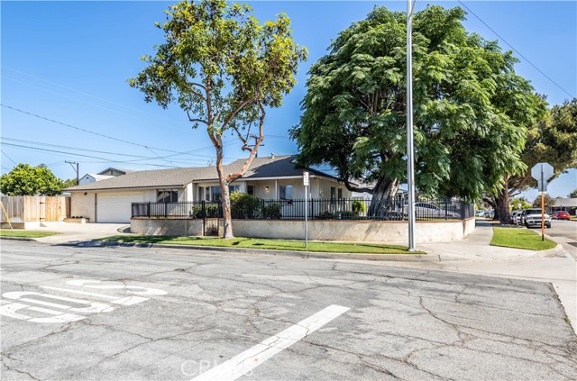 12041 Tina St, Norwalk, CA 90650