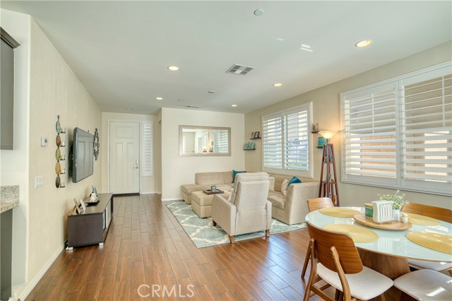 Detail Gallery Image 12 of 60 For 14693 Marquette Ave, Chino,  CA 91710 - 3 Beds | 2/1 Baths