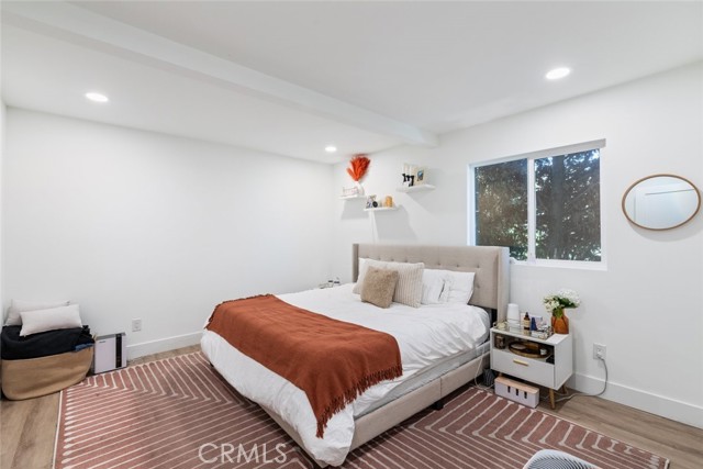 1320 Bush Street, San Diego CA: https://media.crmls.org/medias/9df3b012-bf84-480c-858b-a10082f343c8.jpg
