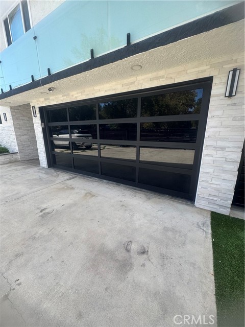 Detail Gallery Image 3 of 31 For 7127 White Oak, Reseda,  CA 91335 - 4 Beds | 3 Baths