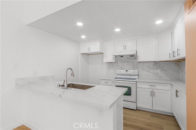 Detail Gallery Image 11 of 20 For 22 Fabriano, Irvine,  CA 92620 - 2 Beds | 2 Baths