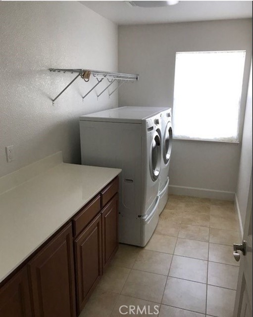 Detail Gallery Image 4 of 22 For 639 Burnt Ranch Way, Chico,  CA 95973 - 4 Beds | 3 Baths