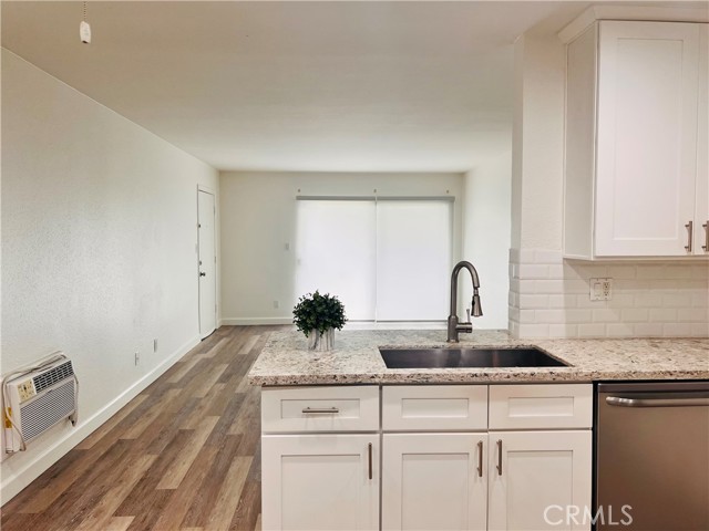 1345 Cabrillo Park Drive, Santa Ana CA: https://media.crmls.org/medias/9df4c63f-d8a5-4245-9ebe-be842f625796.jpg