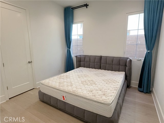 160 Statura, Irvine CA: https://media.crmls.org/medias/9df59a35-3241-4770-8d9e-328825d9205a.jpg