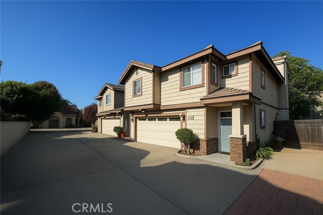 Front Image Thumbnail for CRTR25277309