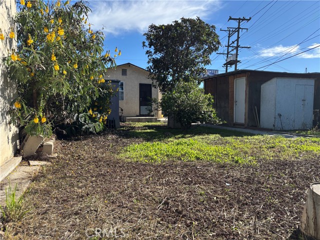 Detail Gallery Image 30 of 44 For 1343 S La Verne Ave, East Los Angeles,  CA 90022 - 2 Beds | 1 Baths