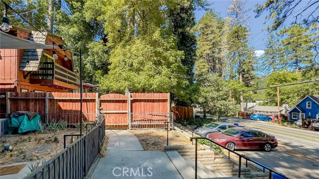 Detail Gallery Image 8 of 33 For 22903 Waters Dr, Crestline,  CA 92325 - 2 Beds | 2 Baths