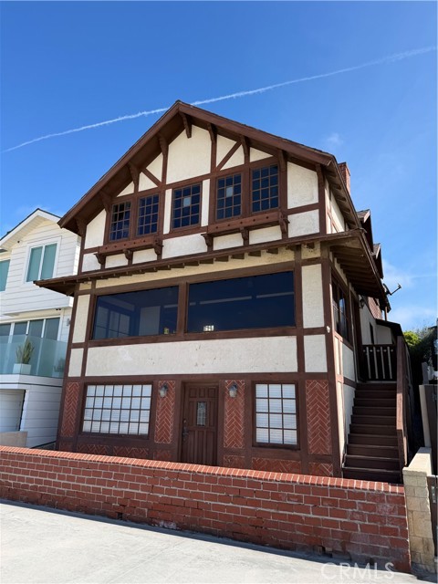 2420 The Strand, Hermosa Beach, California 90254, 5 Bedrooms Bedrooms, ,4 BathroomsBathrooms,Residential,Sold,The Strand,PV26078312