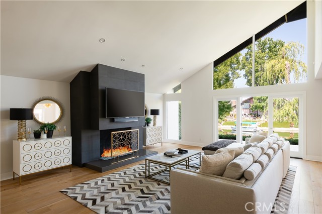 1465 Eastwind photo 8