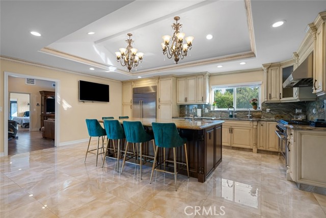 8817 Louise Avenue, Sherwood Forest CA: https://media.crmls.org/medias/9df9a5f0-92e4-4247-a55a-3630f103e7d1.jpg