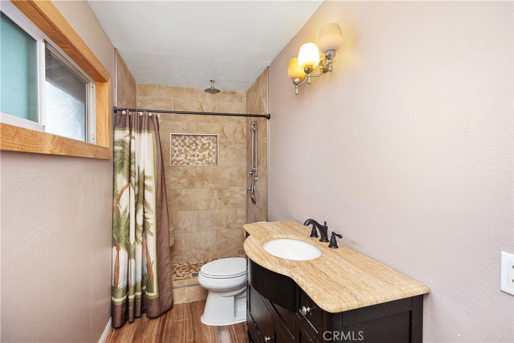 9dfb8a75 9acb 41d9 A6c0 Aed5e98ecca8