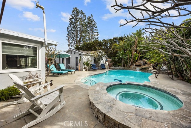 Detail Gallery Image 3 of 58 For 634 East Adams Ave, Orange,  CA 92867 - 5 Beds | 6 Baths