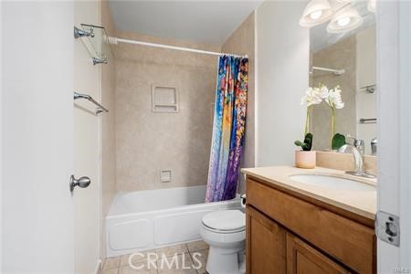 61 Dogwood Lane, Aliso Viejo CA: https://media.crmls.org/medias/9dfd720f-d4fb-4bab-a768-d34fb1fa991c.jpg