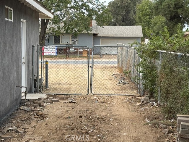 Detail Gallery Image 9 of 22 For 842 7th St, Norco,  CA 92860 - 2 Beds | 1 Baths