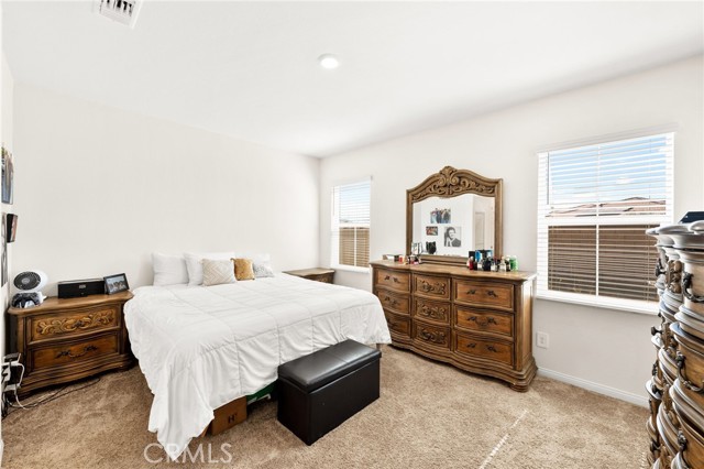 27108 Oncore Drive, Menifee CA: https://media.crmls.org/medias/9dfdb39f-a554-4b6f-80af-c519fb83816e.jpg