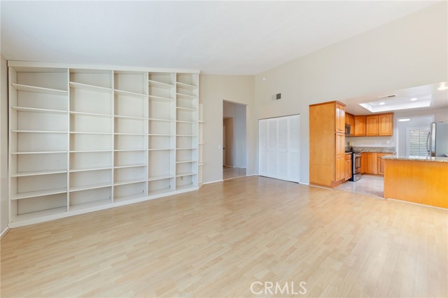 Detail Gallery Image 9 of 63 For 38 Deerwood E, Irvine,  CA 92604 - 3 Beds | 2 Baths