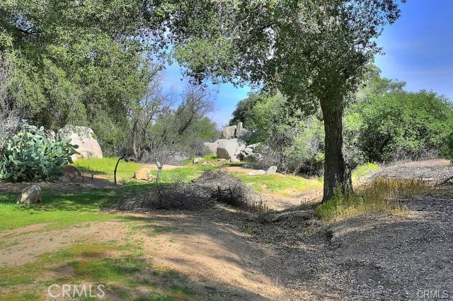 Detail Gallery Image 10 of 18 For 32050 De Portola Rd, Hemet,  CA 92543 - 6 Beds | 4 Baths