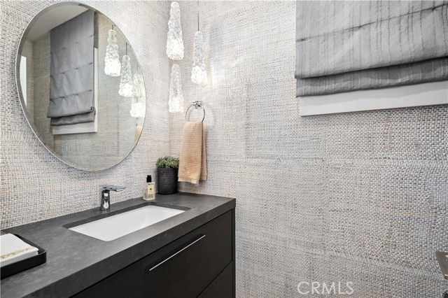 712 Marguerite Avenue, Corona del Mar CA: https://media.crmls.org/medias/9e00a3dc-8b91-4143-b09c-0d6cdf4a1076.jpg