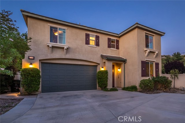 17138 Hickory Ridge Court, Canyon Country CA: https://media.crmls.org/medias/9e012525-755e-4102-89b8-860c167342c2.jpg