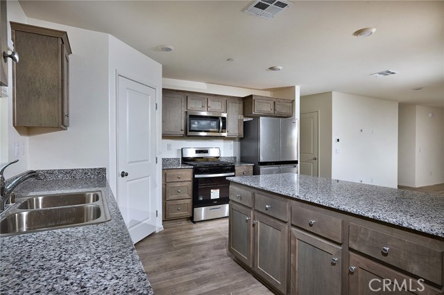 Detail Gallery Image 5 of 14 For 30639 Shakespeare Rd, Winchester,  CA 92596 - 3 Beds | 2 Baths