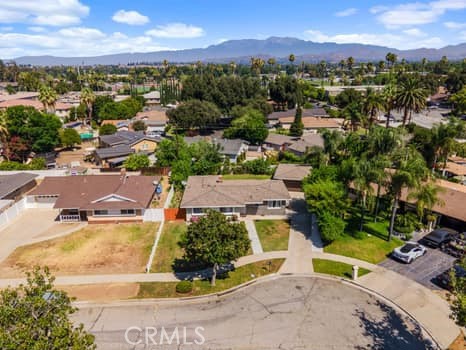 7839 Los Arboles Place, Riverside CA: https://media.crmls.org/medias/9e04f511-be23-4e1e-9376-73fa23f4cbc0.jpg