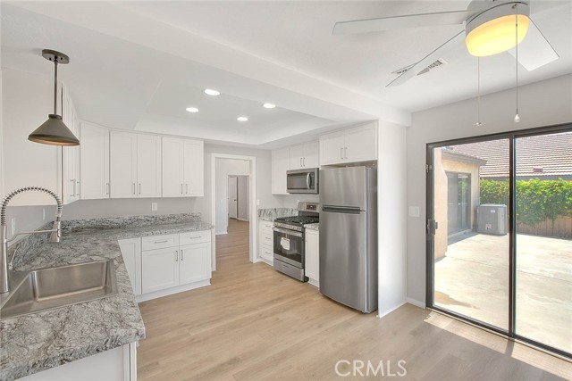 Detail Gallery Image 6 of 53 For 1268 Clearspring Dr, Upland,  CA 91784 - 3 Beds | 2 Baths