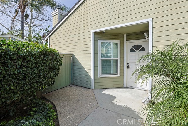 Detail Gallery Image 6 of 49 For 23160 Newport Ln #9,  Yorba Linda,  CA 92887 - 2 Beds | 2/1 Baths