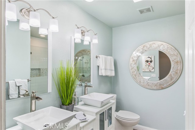 Image 11 for 73590 Golf Course LN #B