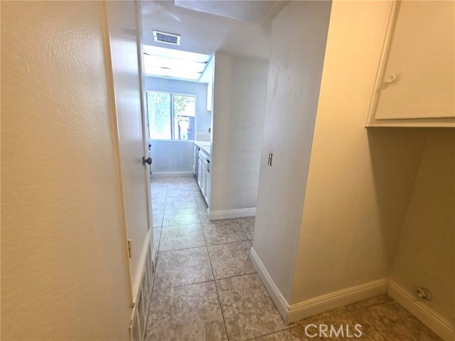 Detail Gallery Image 26 of 38 For 26938 via Terraza, Saugus,  CA 91350 - 3 Beds | 3 Baths