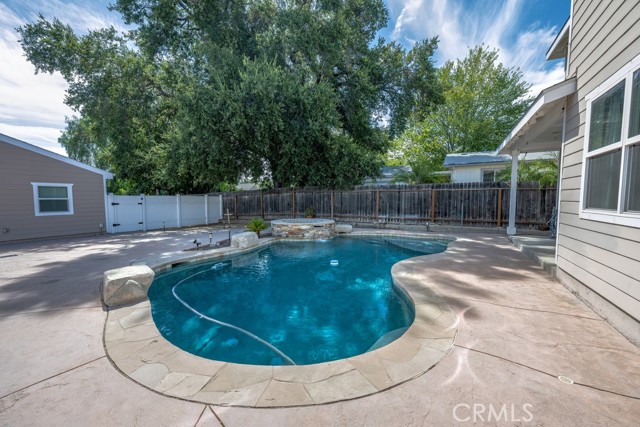 25252 Atwood Boulevard, Newhall CA: https://media.crmls.org/medias/9e086fd5-c0df-4624-bd74-232cebf11b0b.jpg