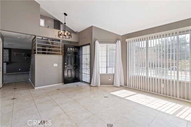 43865 Carefree Court, Lancaster CA: https://media.crmls.org/medias/9e09155d-a38d-4a71-9297-4a6aa177a89d.jpg