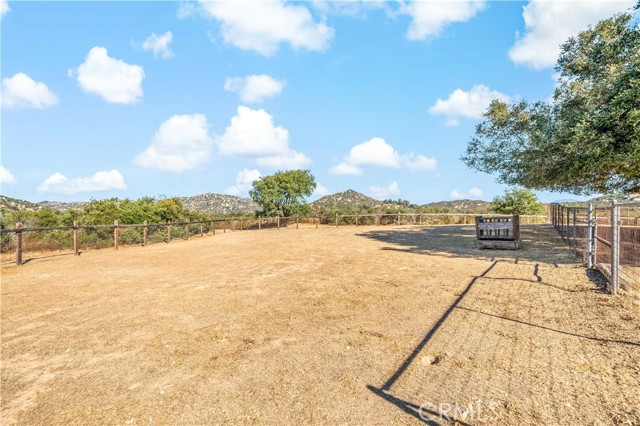 Detail Gallery Image 40 of 49 For 10204 Mount Olympus Valley Rd, Fallbrook,  CA 92028 - 3 Beds | 2/1 Baths