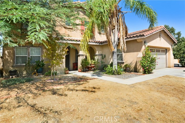 Detail Gallery Image 1 of 16 For 1053 Indiangrass Dr, Hemet,  CA 92545 - 5 Beds | 2/1 Baths