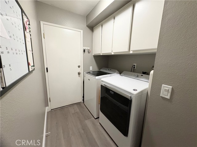 1137 Mountain Gate Road, Upland CA: https://media.crmls.org/medias/9e09e6d6-2836-4ae0-9278-9f1f88e23c12.jpg