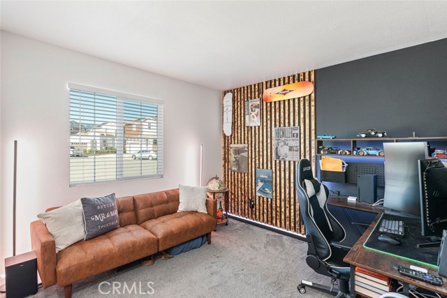 Detail Gallery Image 13 of 36 For 29102 Larch, Lake Elsinore,  CA 92530 - 3 Beds | 2 Baths