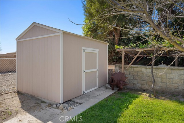 Detail Gallery Image 53 of 68 For 5810 Etiwanda, Rancho Cucamonga,  CA 91739 - 5 Beds | 3/1 Baths