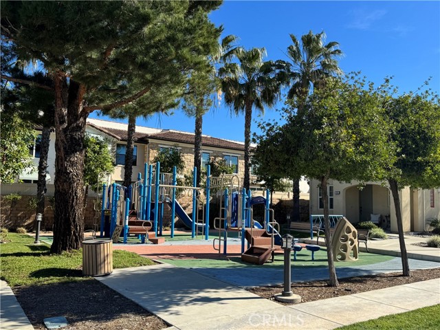 Detail Gallery Image 26 of 38 For 2968 Royal, Simi Valley,  CA 93065 - 3 Beds | 2/1 Baths