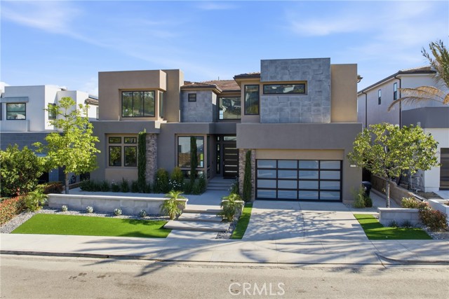 Front Image Thumbnail for CRSR26069364