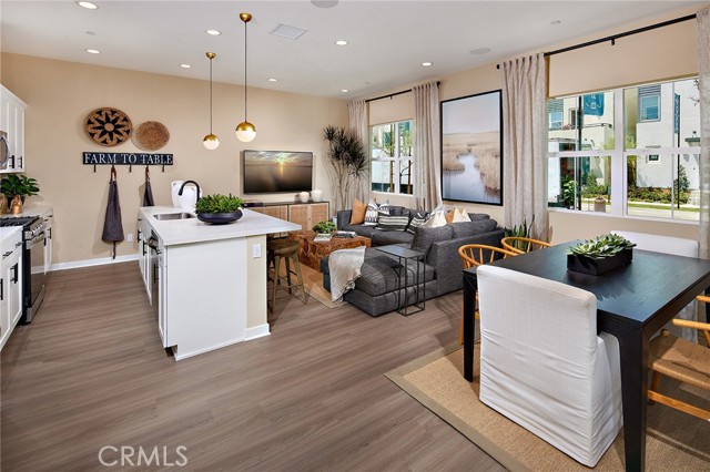 Detail Gallery Image 4 of 23 For 4451 S Fairmount Paseo, Ontario,  CA 91762 - 3 Beds | 2/1 Baths